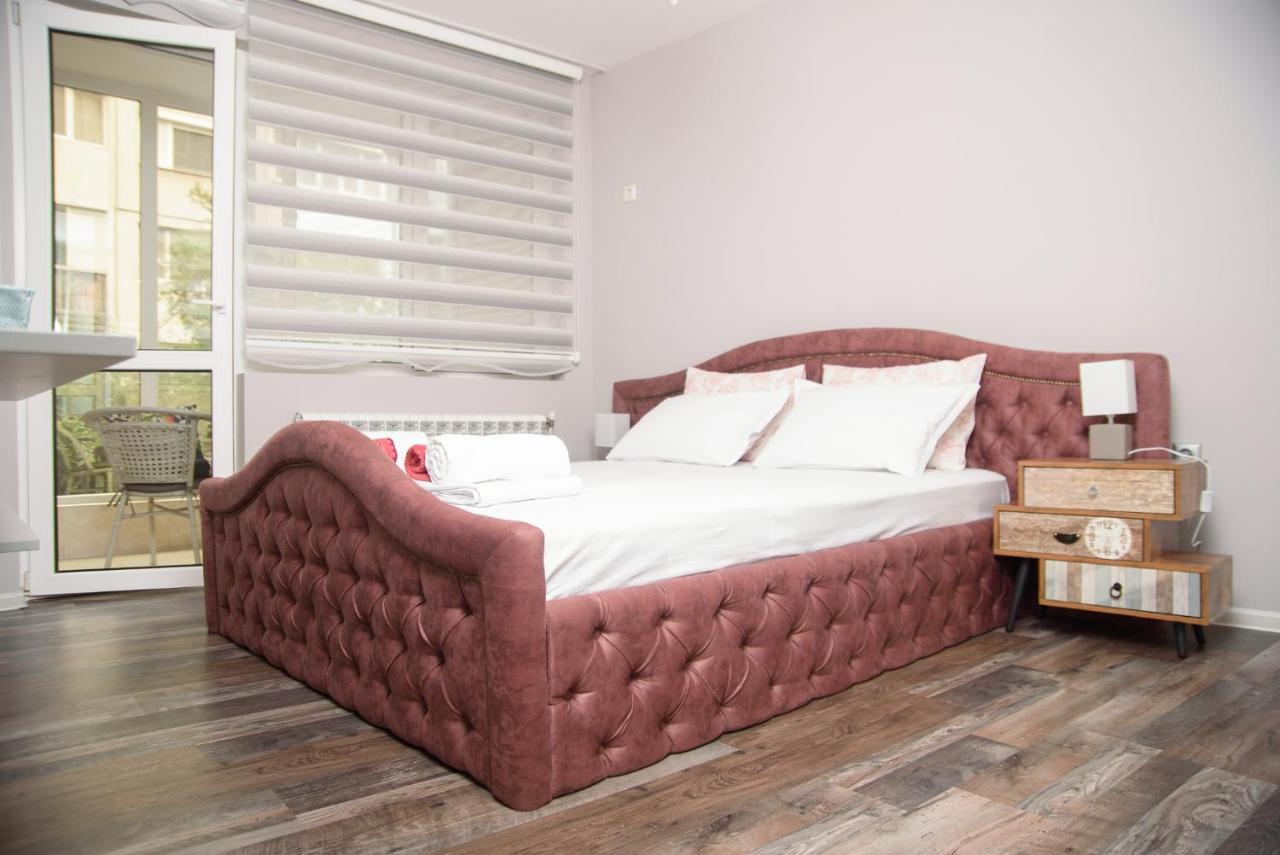 Apartment Martini Burgas Екстер'єр фото
