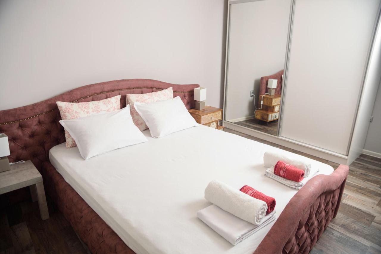 Apartment Martini Burgas Екстер'єр фото